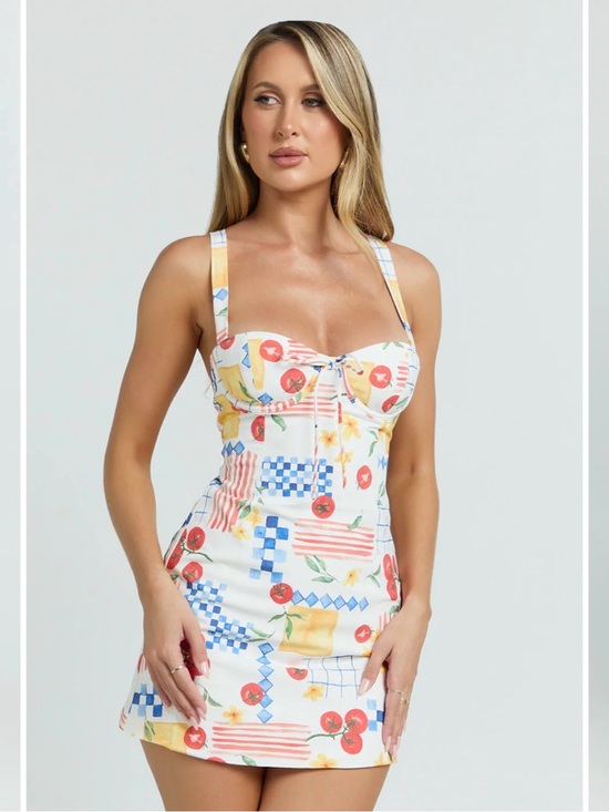 Showpo. Dresses & Skirts - Showpo White Mini Dress with Red & Blue Print